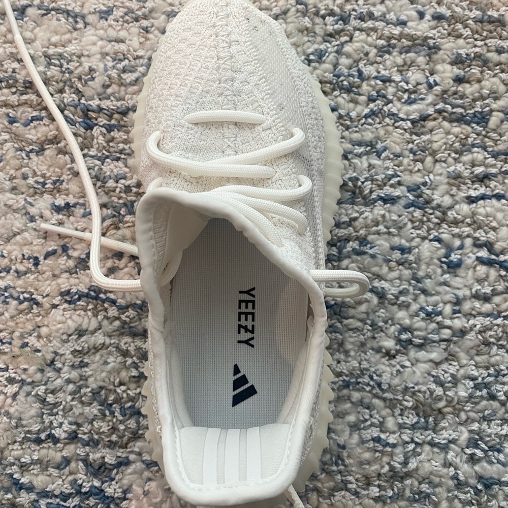 Yeezy 350 size 4.5 White NWB